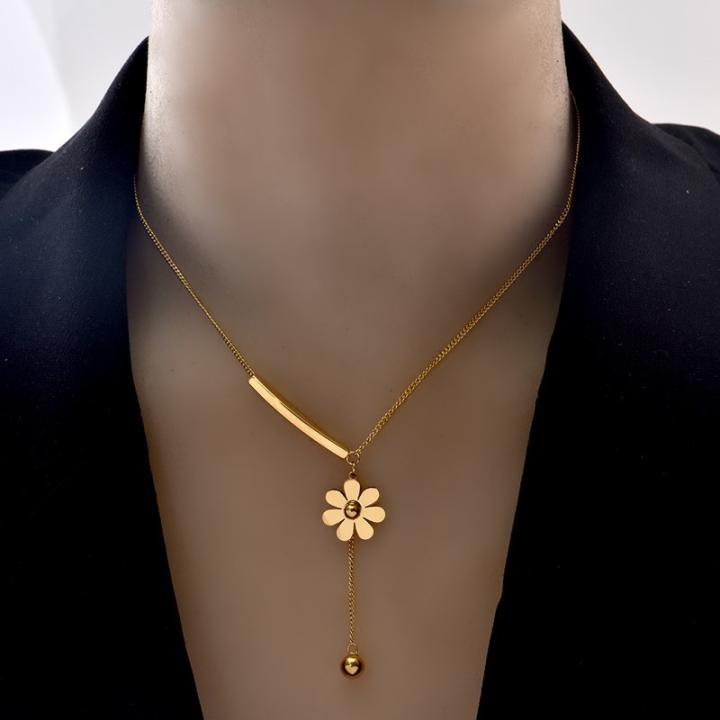 Premium Stainless Steel Daisy Necklace