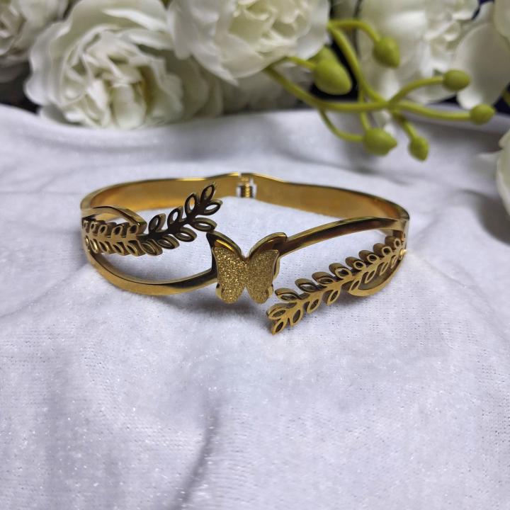 Golden Butterfly Leaf Bracelet