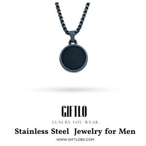 Mens Oval Round Pendent - Black Edition