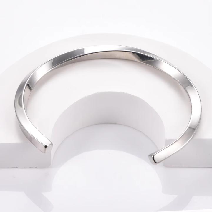 Twisted Bracelet – Silver Edition