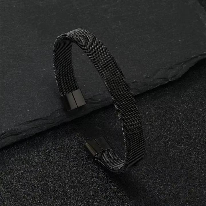 Cuban Wristband – Black Vintage Edition | Giftlo Exclusive